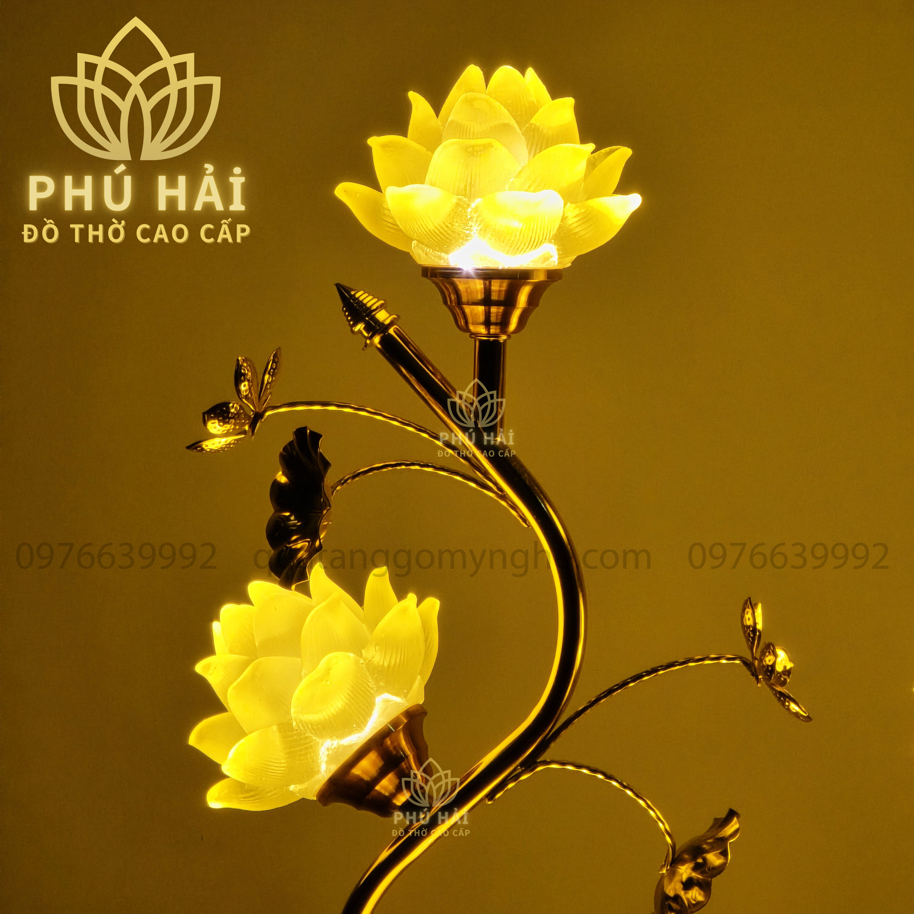 Đèn Thờ 3 Bông Hoa Sen Lưu ly Thân Cong Cao 38 , 48 , 55 cm Đèn Thờ 3 Bông Hoa Sen Lưu ly Thân Cong Cao 38 , 48 , 55 cm