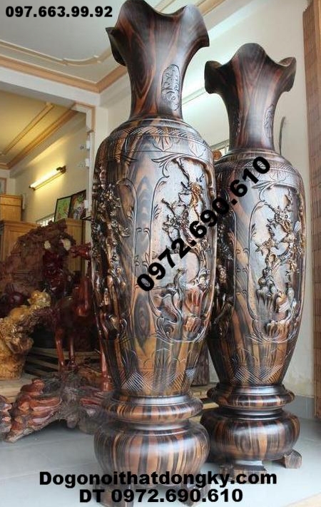 Đôi Lộc Bình Đẹp, Chạm Tứ Quí Vân Gỗ Mun LB47 Đôi Lộc Bình Đẹp, Chạm Tứ Quí Vân Gỗ Mun LB47