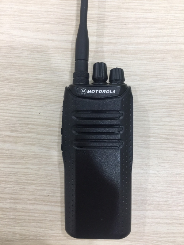 Máy bộ đàm Motorola 698 Plus