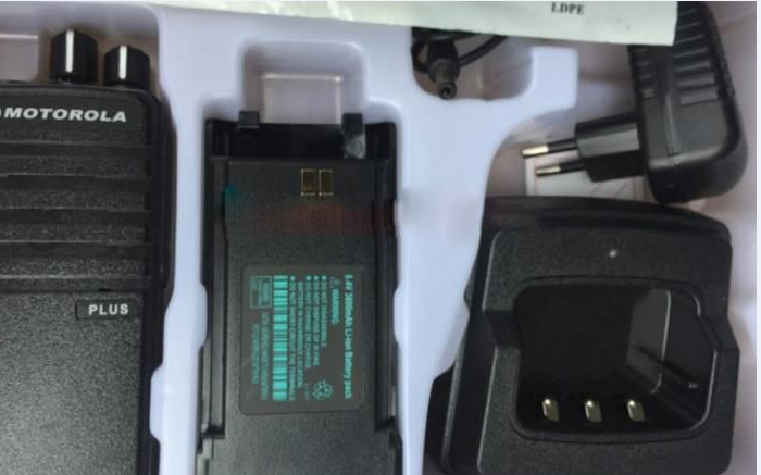 Máy bộ đàm motorola CP 1660 Plus