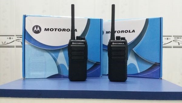 Máy bộ đàm Motorola 328 IS
