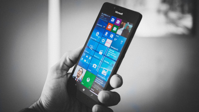 Chính Microsoft đã giết chết Windows Phone, một cái chết đã được dự báo từ trước nhưng không thể ngăn chặn