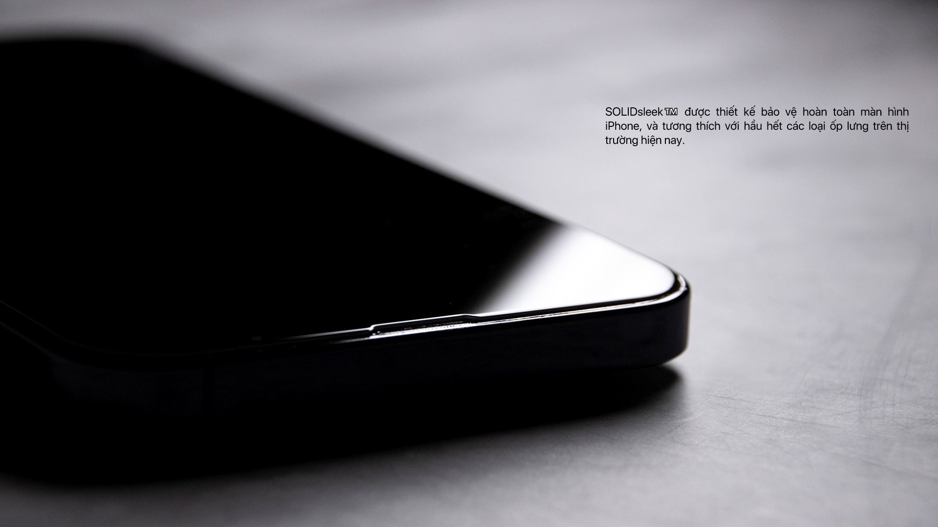 Cường Lực Chống Va Đập Zeelot Solidsleek™ Cho iPhone 13mini (5.4'') / 13, 13Pro (6.1'') / 13 Pro Max (6.7'') - Trong