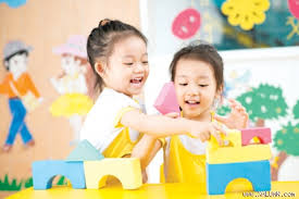 GIÁ VÀ BẢO HÀNH Ô TÔ TRẺ EM