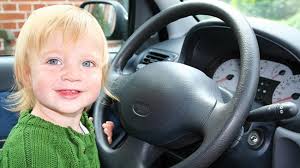 Cách sử dụng ô tô điện trẻ em