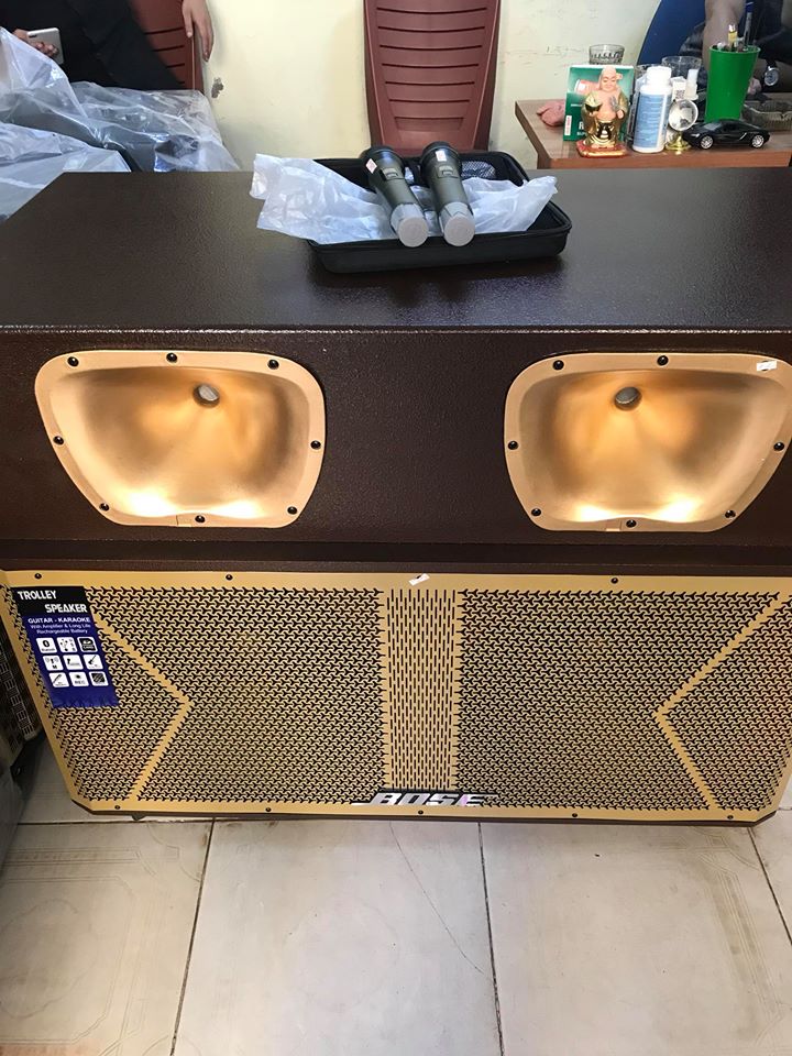 Loa kéo Bose Pro600