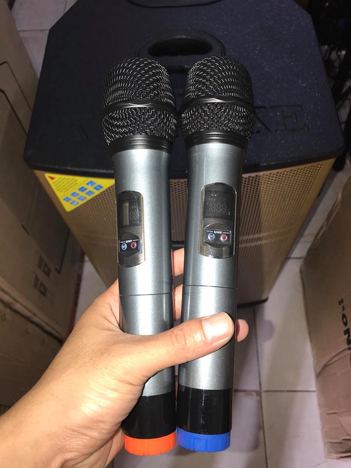 Micro của loa kéo di động Bose666