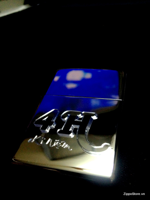 khac ten zippo lam qua tang sinh nhat