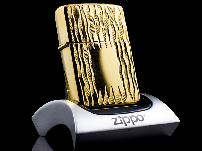 zippo-la-ma-gach-ma-vang-bark-gold-plated-22k-1980-co