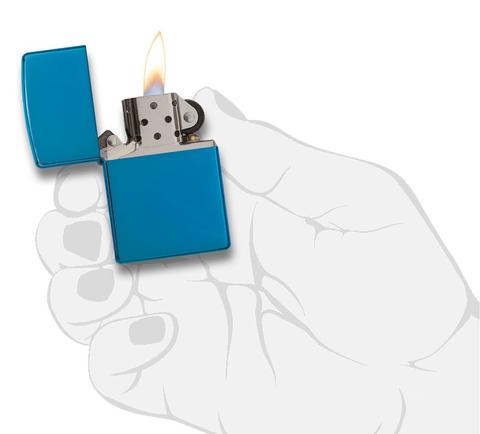 Zippo Sapphire có thể khắc thêm tên lên