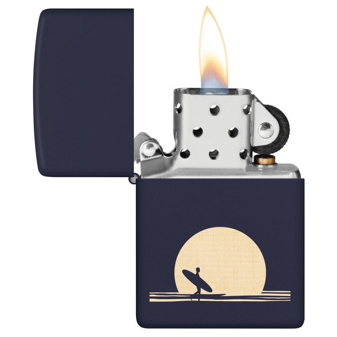 bat-lua-zippo-mau-anh-hai-quan-khac-laser-nguoi-luot-song