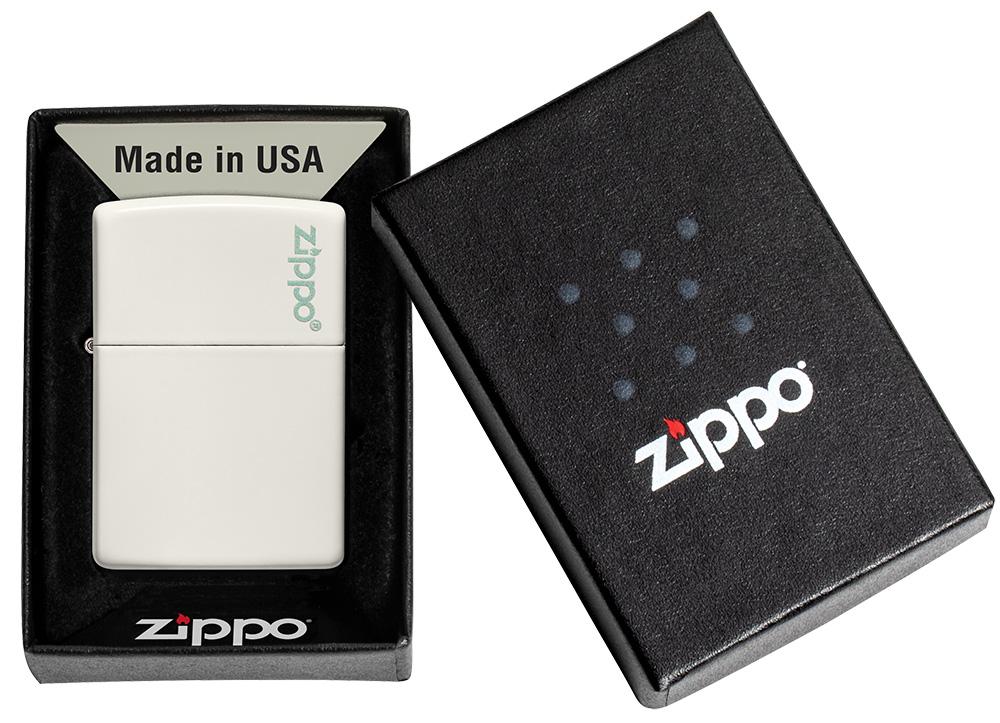 bat-lua-zippo-classic-glow-in-the-dark-zippo-logo-nguyen-tem-hop