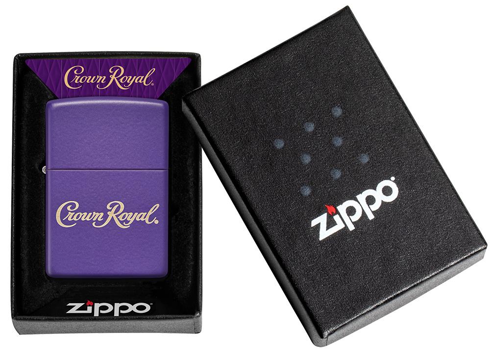 bat-lua-zippo-crown-royal-49460-son-tinh-dien-mau-tim