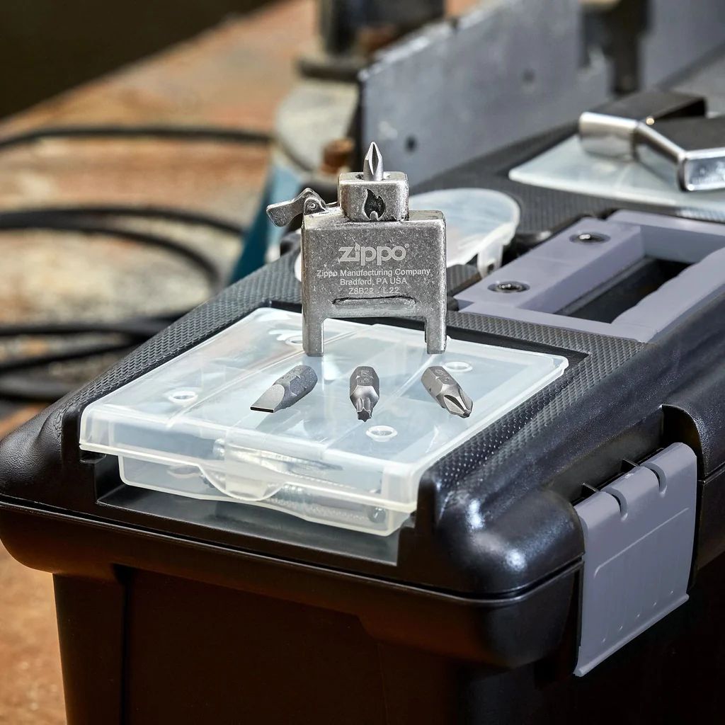 zippo-65701-bit-safe-lighter-insert-ruot-zippo-dau-vit