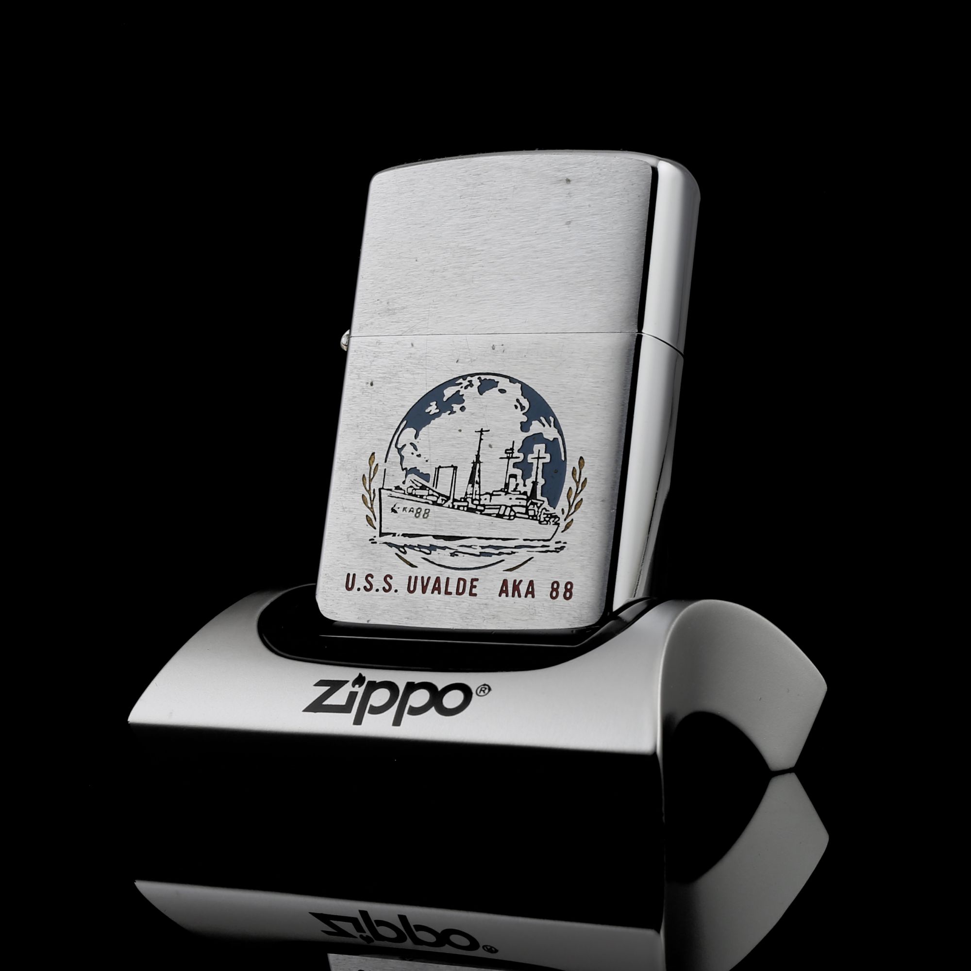 Zippo-USS-UVA-DE-AKA-88-zippo-chien-tranh-my-viet-nam-war-tau-chien-usa-viet-kieu-chinh-hang\