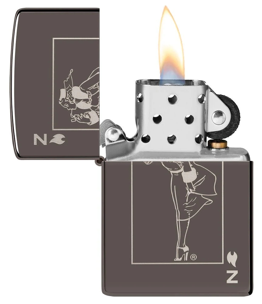 bat-lua-zippo-windy-design-49797-mau-xam-bong-hinh-la-bai