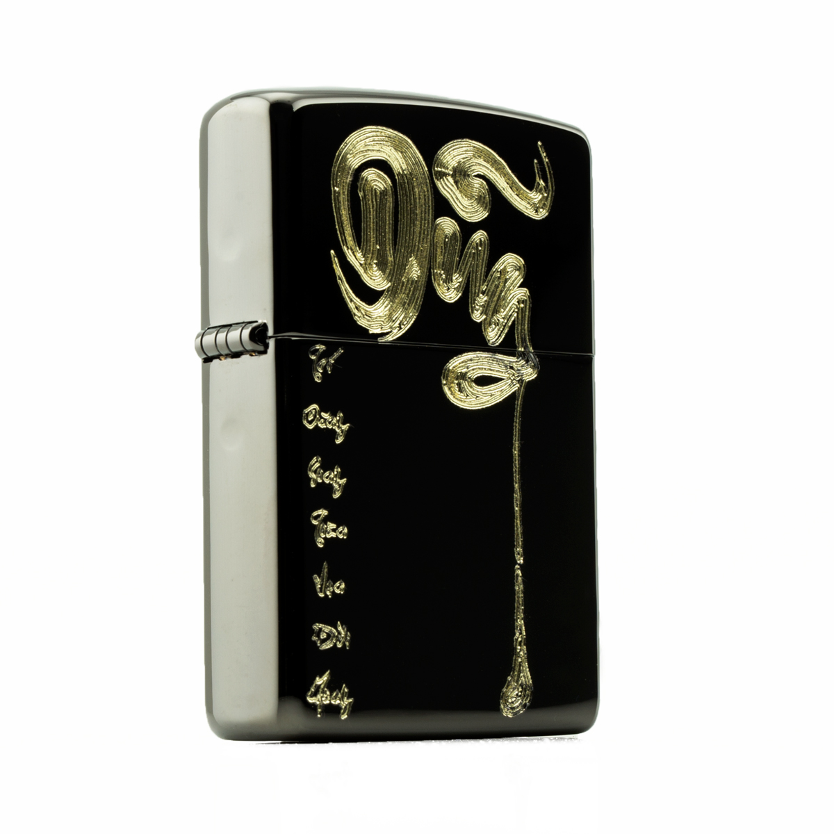 zippo-chu-dung-mau-vang