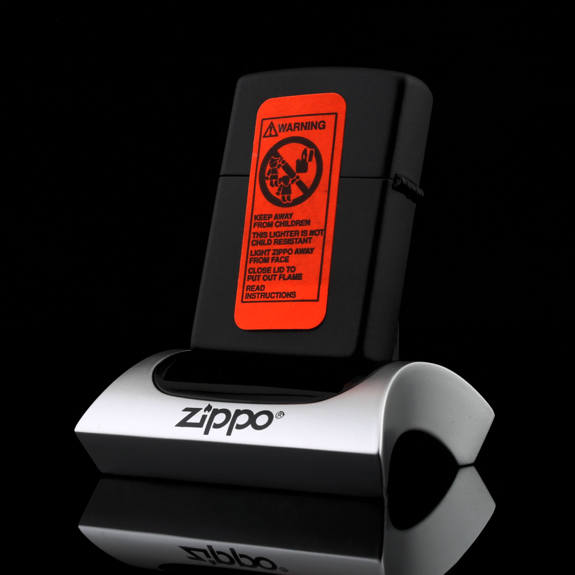 Zippo-BLACK-MATTE-LOGO-FULL-BOX-WITH-PEN-1991-limited-edition-zippo-qua-tang-nguoi-dan-ong-thanh-dat