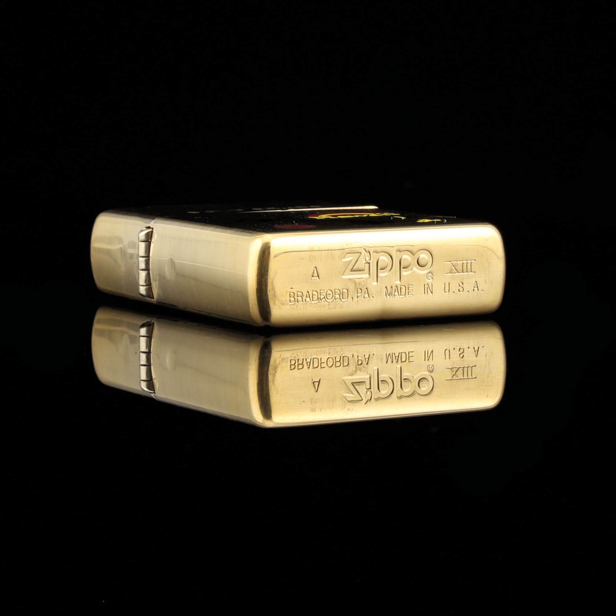 Zippo-SOLID-BRASS-THE-PARADISE-OF-THE-PACIFIC-HAWAII-A-XIII-1997-cua-hang-zippo-uy-tin-nhat-tai-viet-nam-mua-qua-tang-cho-viet-kieu