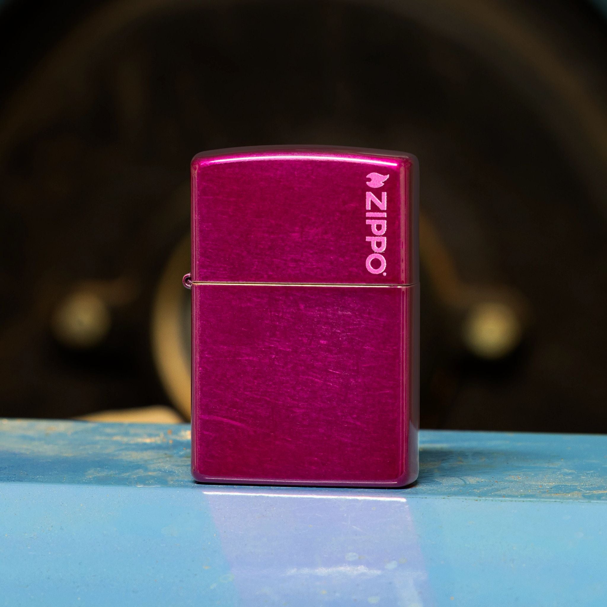 bat-lua-zippo-24003zl-classic-candy-raspberry-zippo-logo