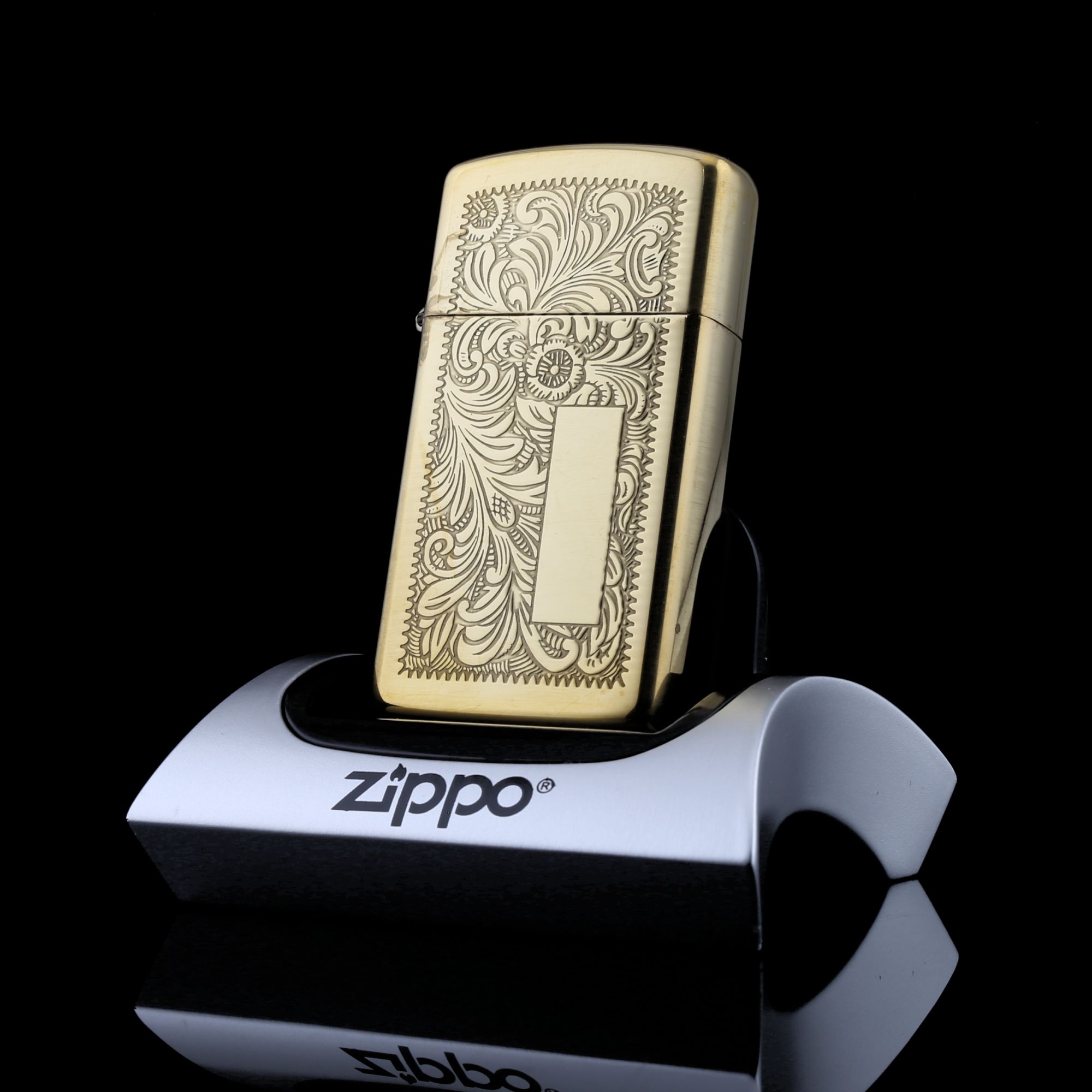 Zippo-slim-FLOWER-VETENIAN-GOLD-BRASS-1991-dong-nguyen-khoi-hoa-tiet-vang-hoa-gia-tri-suu-tam-cao-cua-hang-uy-tin