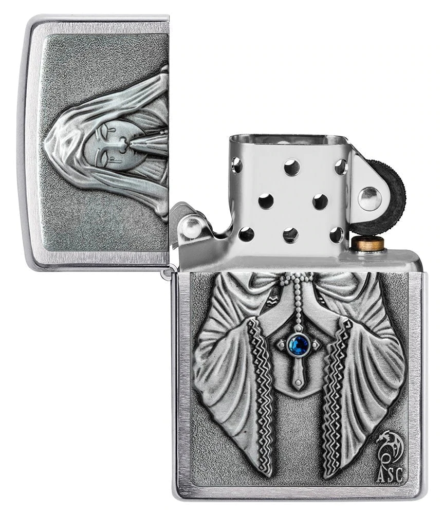 bat-lua-zippo-anne-stokes-49756-op-noi-thanh-gia