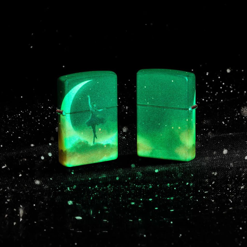 hop-quet-zippo-48781-mythological-design-540-color-glow-in-the-dark-dark-green-matte