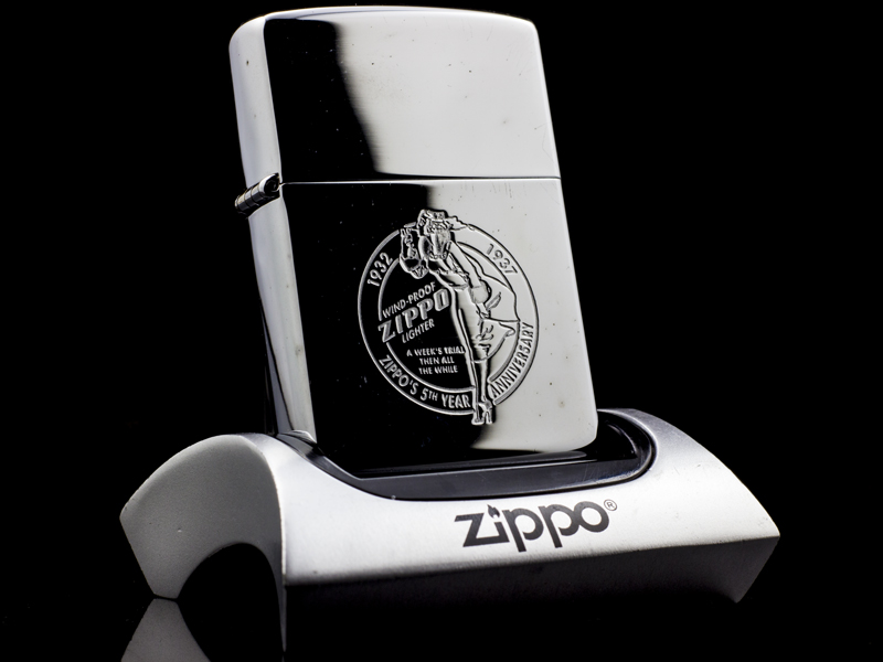 Zippo-Anniversary-Series-1932-1992-Collector's-Edition-chinh-hang