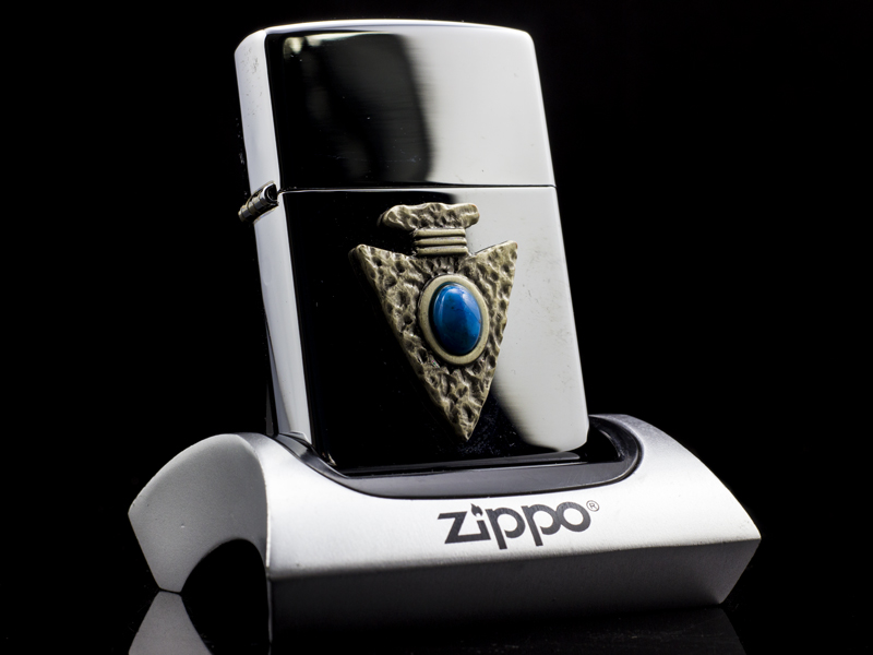 Zippo-la-ma-arrow-head-blue-stone-XVI-2000-nhap-khau