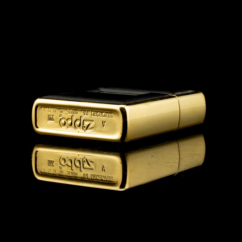 bat-lua-zippo-1992-VIII-gold-plated-ultralite-ma-vang-22K-qua-tang-cao-cap