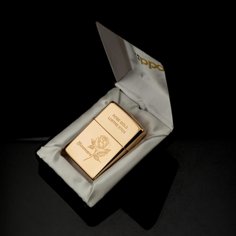 bat-lua-zippo-rose-gold-lustre-etch-bloomers-XIV-1998-ma-vang-hong-hiem-qua-quy