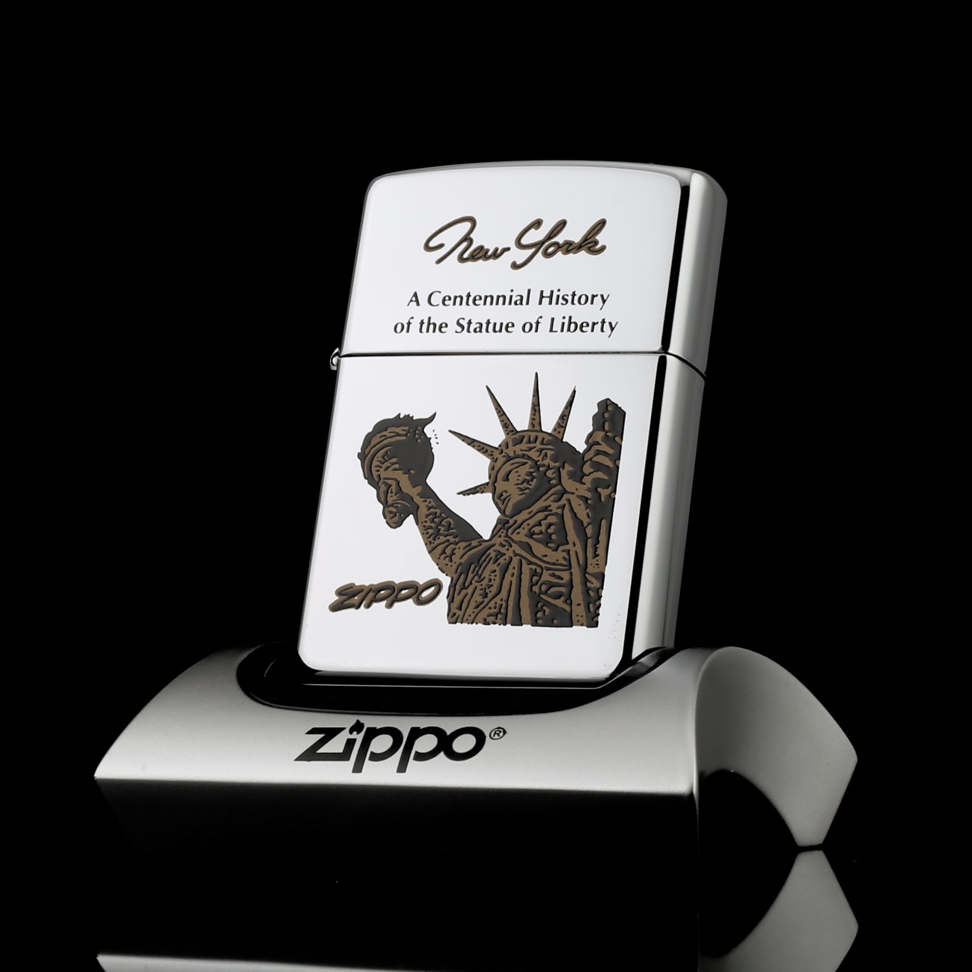 Zippo-NEW-YORK-A-CENTENIAL-HISTORY-OF-THE-STATUE-OF-LIBERTY-B-XII-1996-zippo-la-ma-nu-than-tu-do