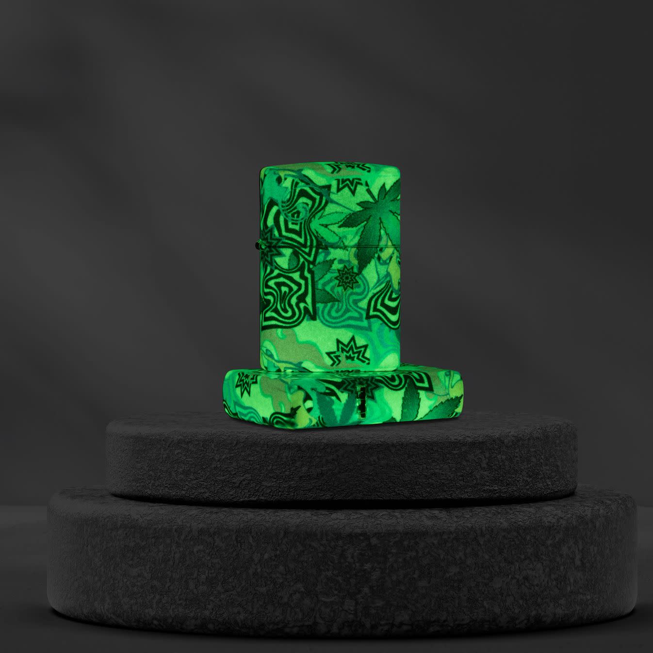 bat-lua-zippo-46562-abstract-design