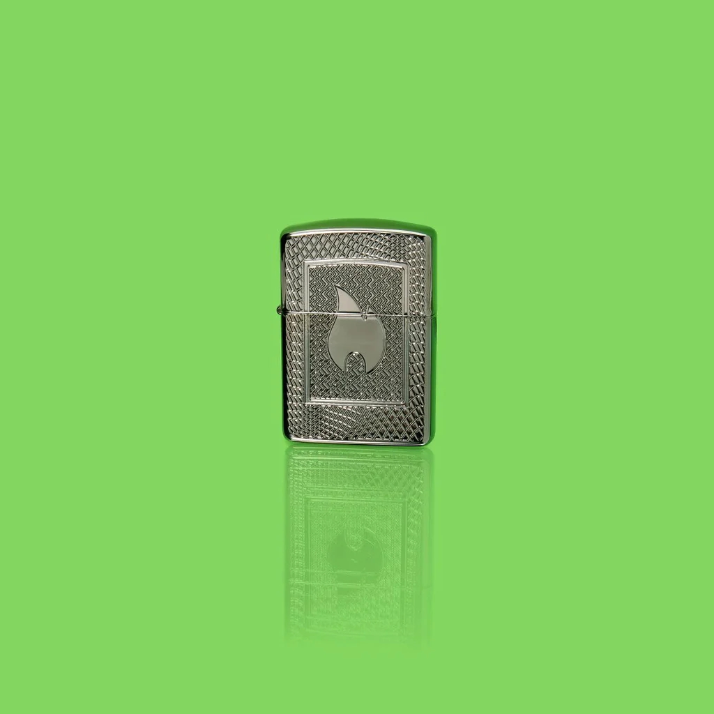 bat-lua-zippo-48569-flame-pattern-design-armor-black-ice-khac-logo-ngon-lua