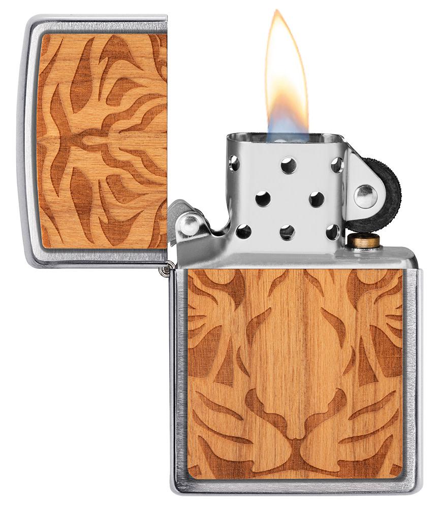 bat-lua-zippo-woodchuck-usa-cherry-tiger-head-49707-dap-noi-go