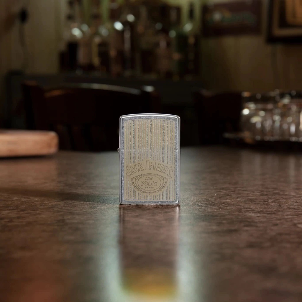 hop-quet-zippo-49833-jack-daniels-street-chrome-laser-auto