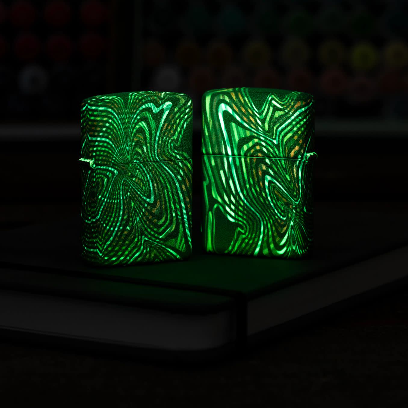 bat-lua-zippo-46427-glowing-illusion-design