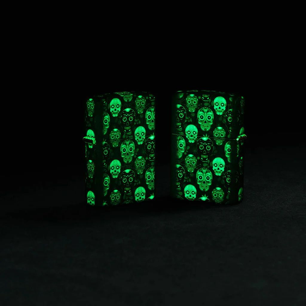 hop-quet-zippo-46017-sugar-skulls-design-540-color-glow-in-the-dark-green-matte