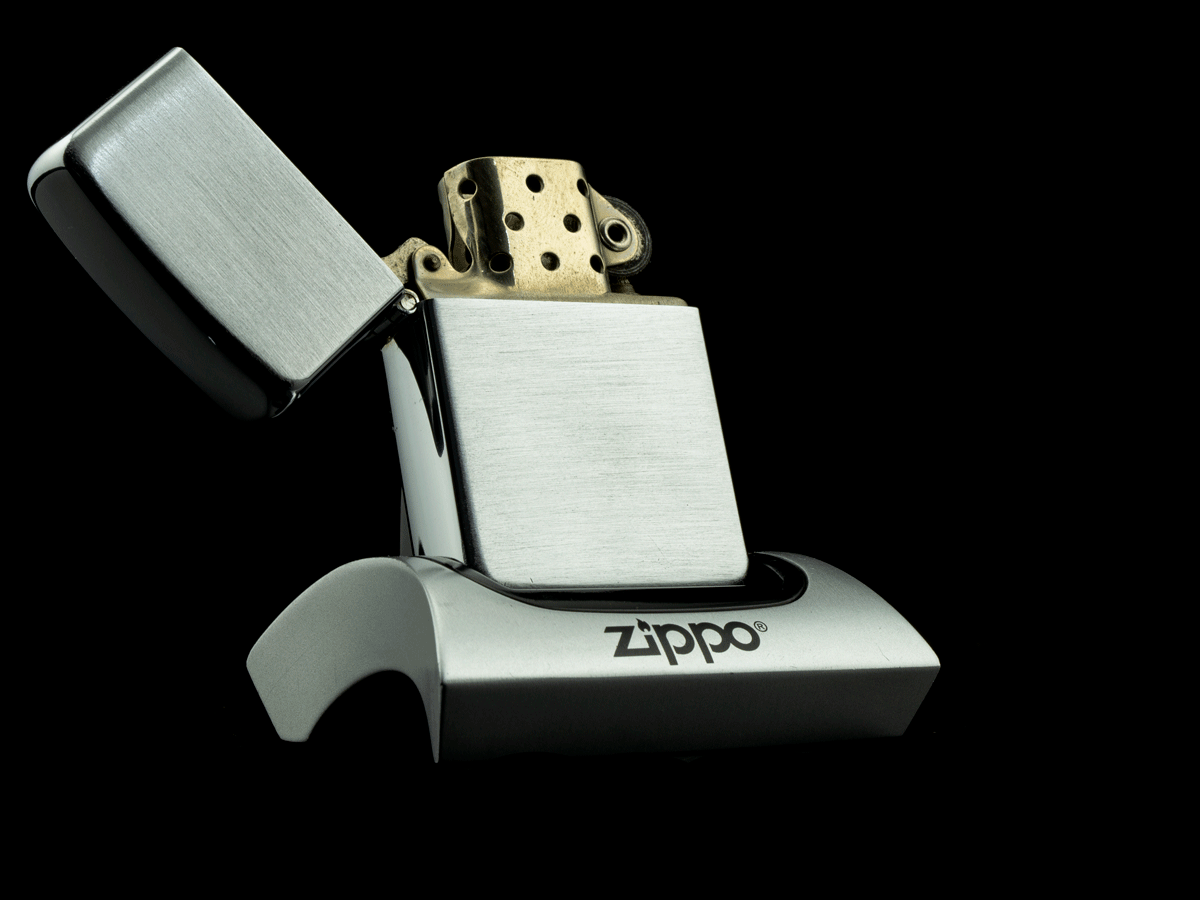 bat-lua-zippo-1946-1948-ban-le-3-chau-ruot-niken-sieu-hiem-chua-su-dung-qua-tang-bo