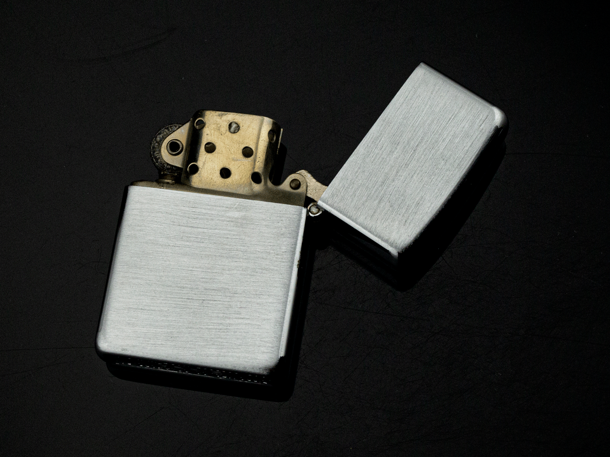 bat-lua-zippo-1946-1948-ban-le-3-chau-ruot-niken-sieu-hiem-chua-su-dung-hang-chuan-usa