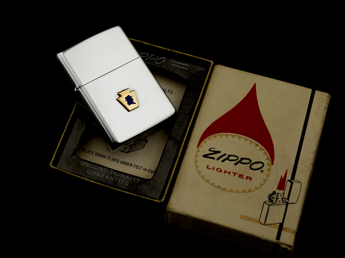 bat-lua-zippo-1965-chrome-bong-emblem-golden-penna-tang-lua-may-man