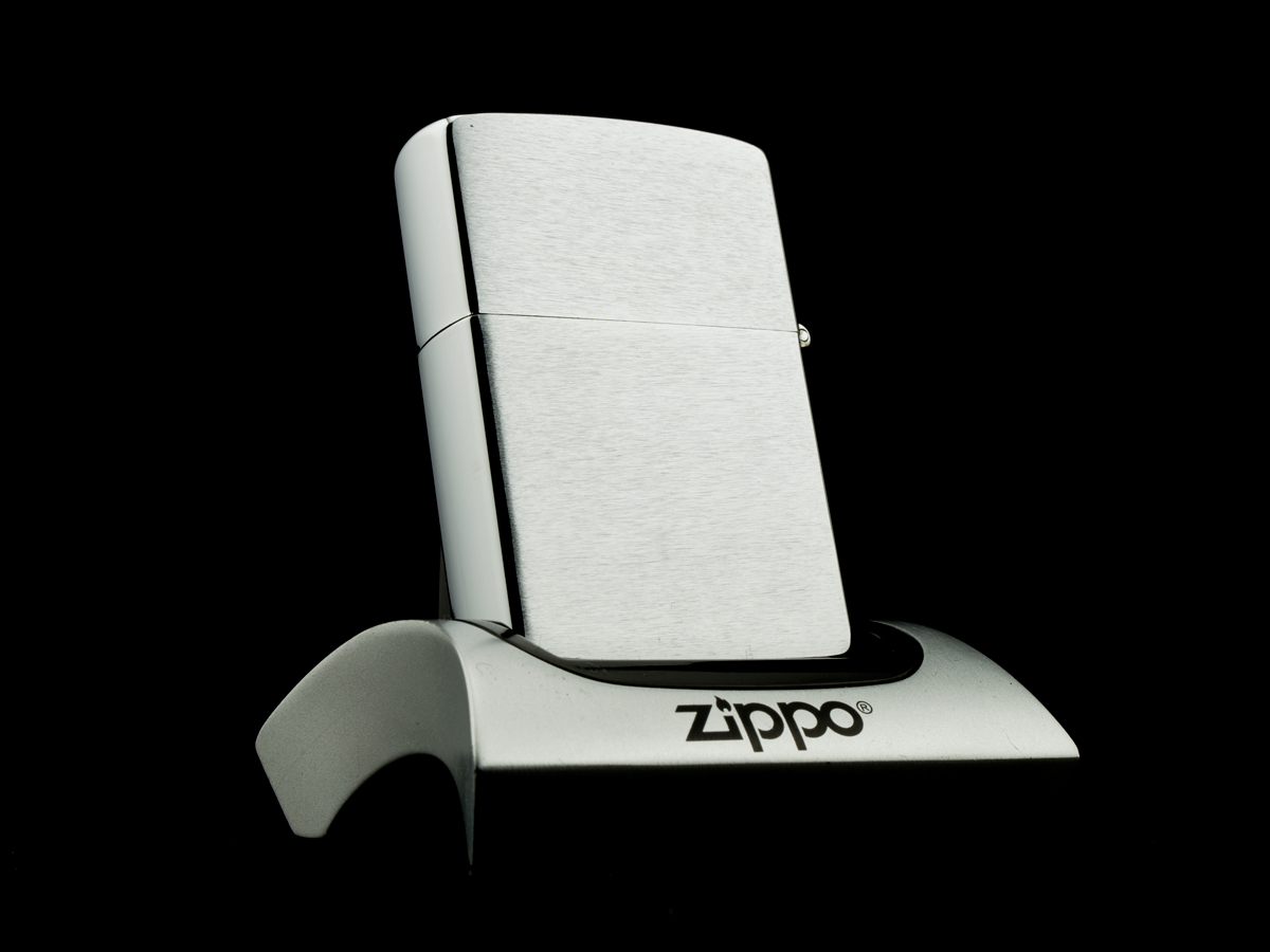 hop-quet-zippo-1984-6-gach-xeo-chrome-nham-tron