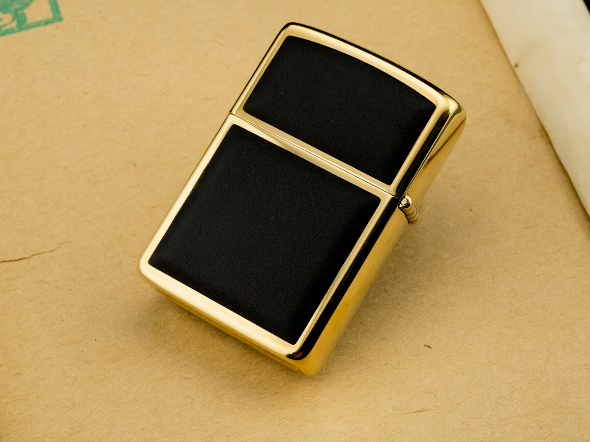 hop-quet-zippo-1986-ultralite-ma-vang-22K