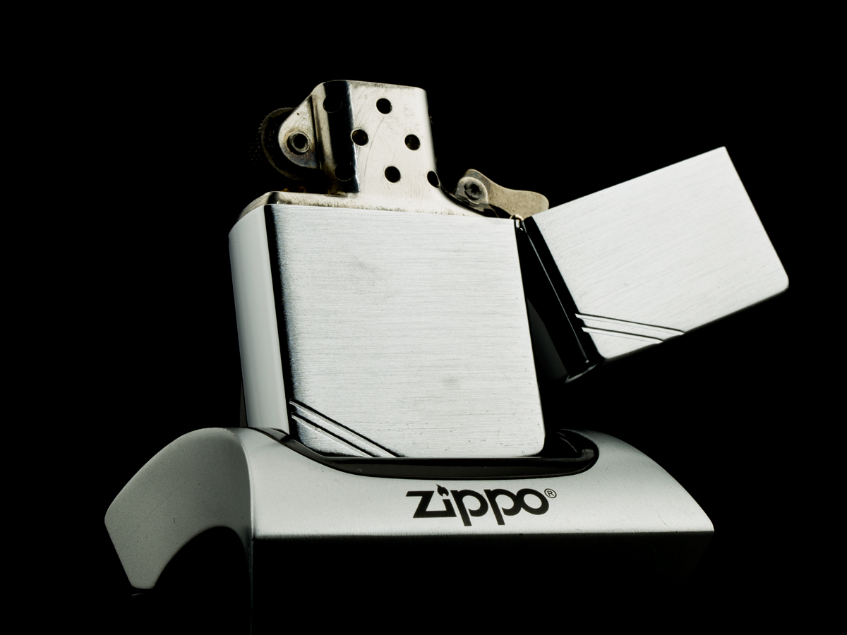 bat-lua-zippo-1986-vintage-huy-hieu-tong-thong-my-sieu-hiem-hang-chinh-hang-my