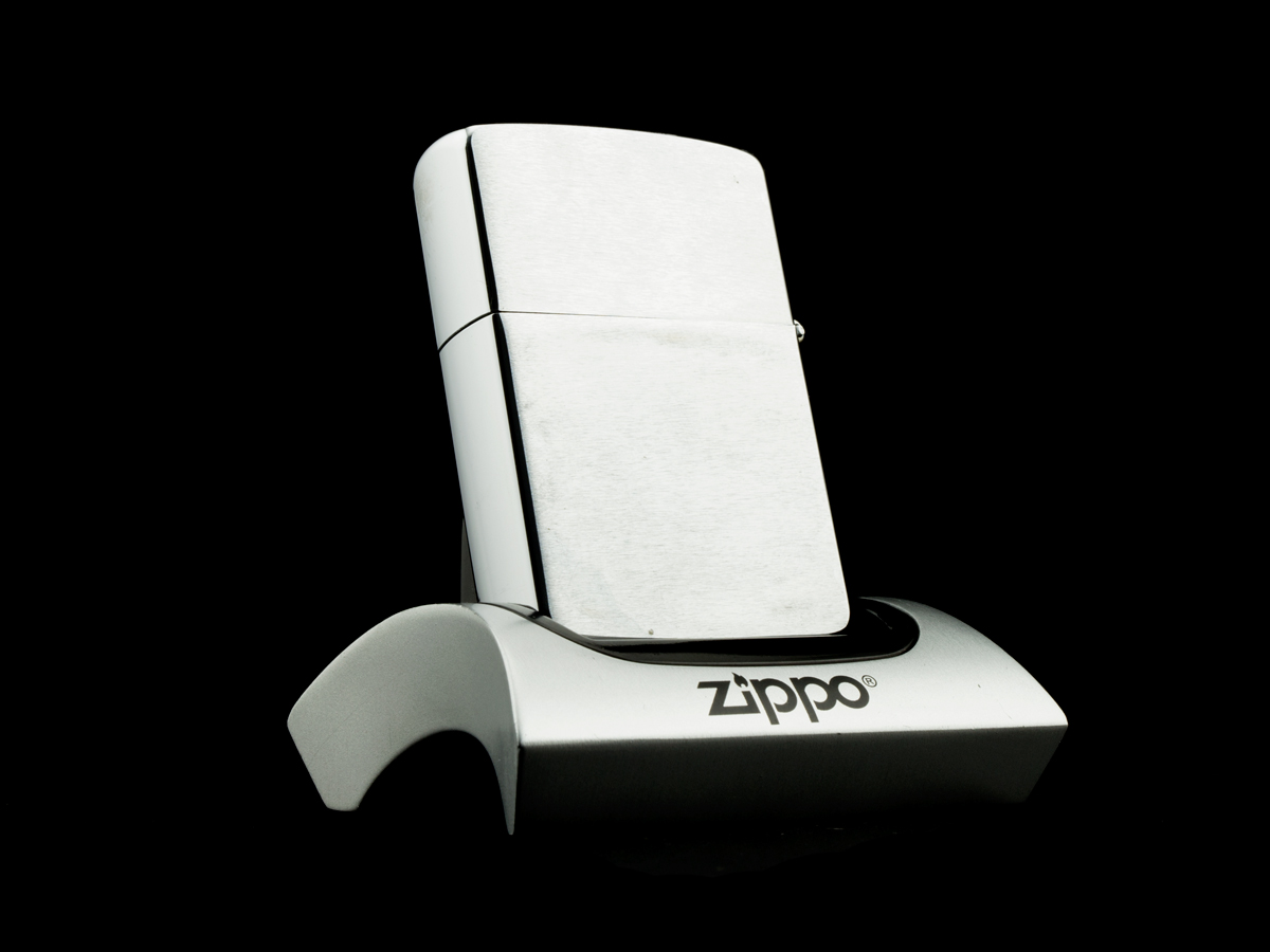 hop-quet-zippo-1989-elvis-presley-chrome-tron