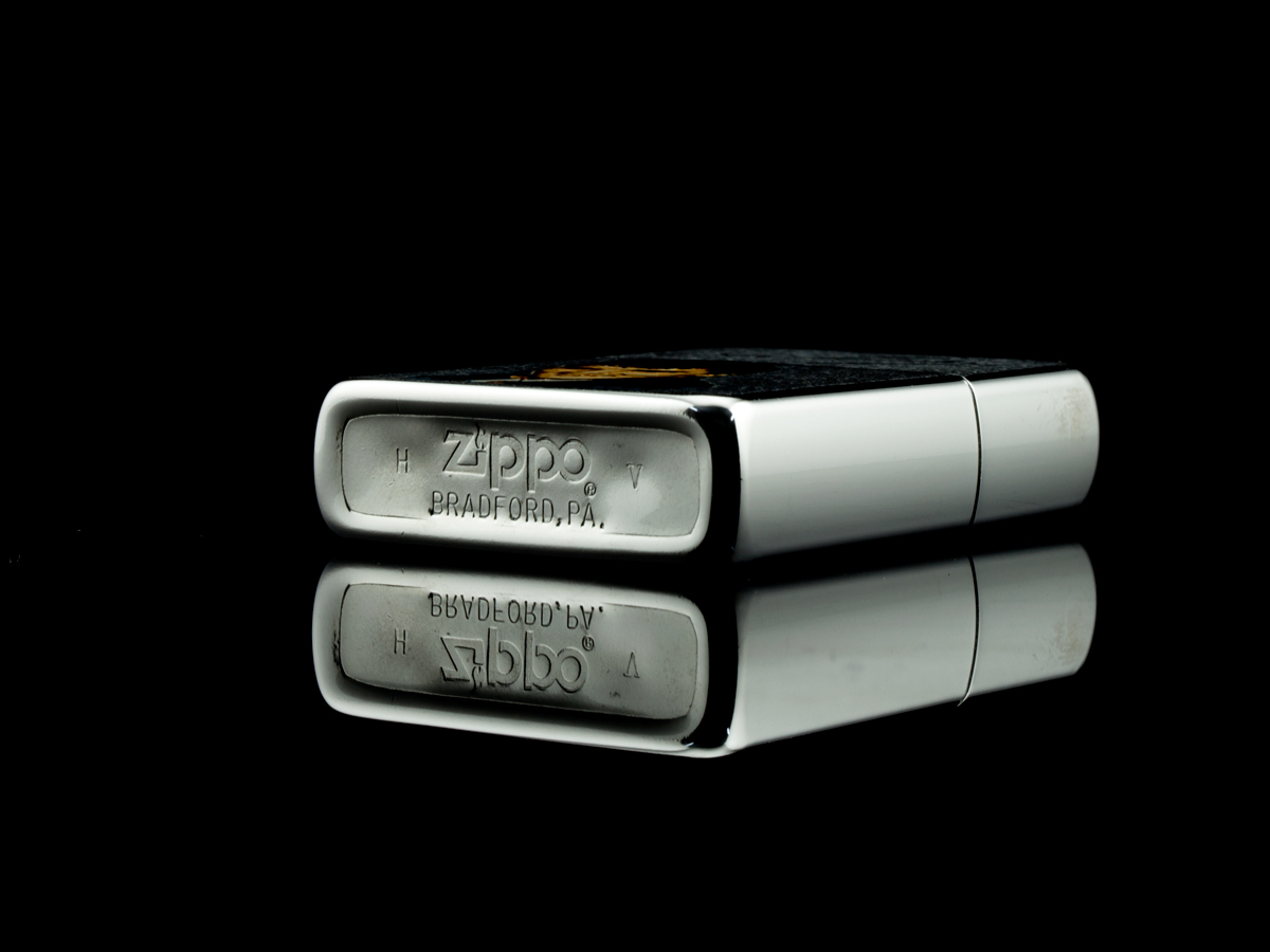 bat-lua-zippo-1989-elvis-presley-chrome-tron-mau-bac-trang