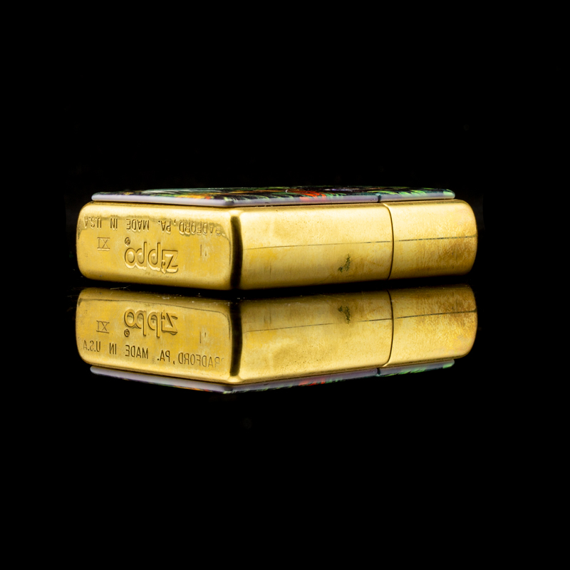 bat-lua-zippo-1995-mysteries-of-the-forest-solid-brass-bi-an-rung-xanh-hang-chinh-hang