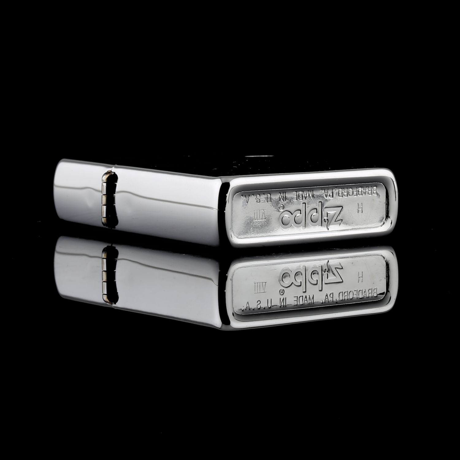 Zippo-Brush-Finish-Chrome-H-VIII-1992-hang-co-doc-la-basic