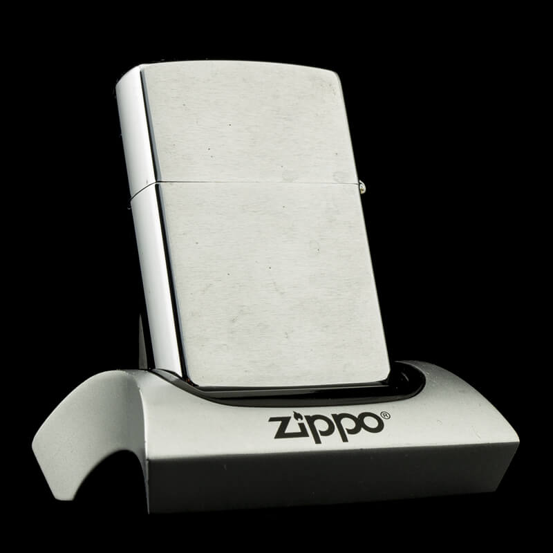 hop-quet-zippo-bucks-emblem-brushed-chrome-VII-1991-op-noi-nai-sung-tam