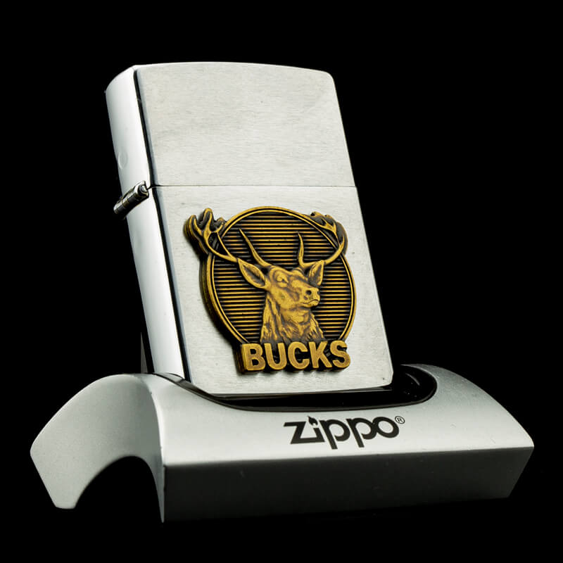 bat-lua-zippo-bucks-emblem-brushed-chrome-VII-1991-op-noi-nai-sung-tam